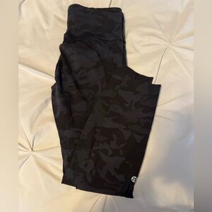 Camo Lululemon leggings